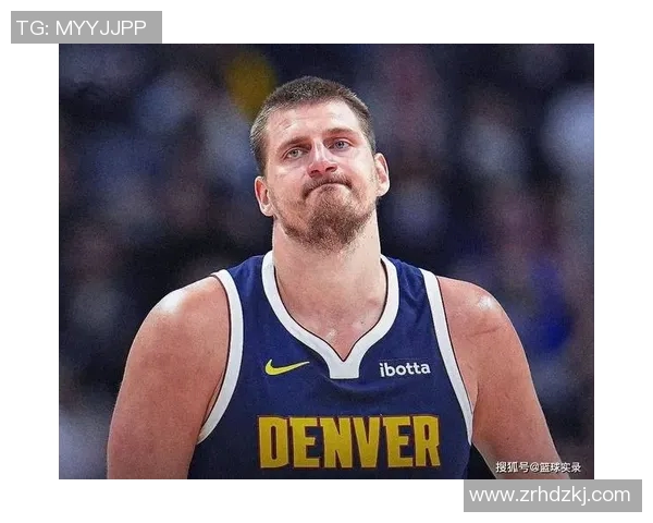 约基奇狂砍32+14+14三双,丹佛掘金队取胜!超越张伯伦历史第四,直追威少纪录