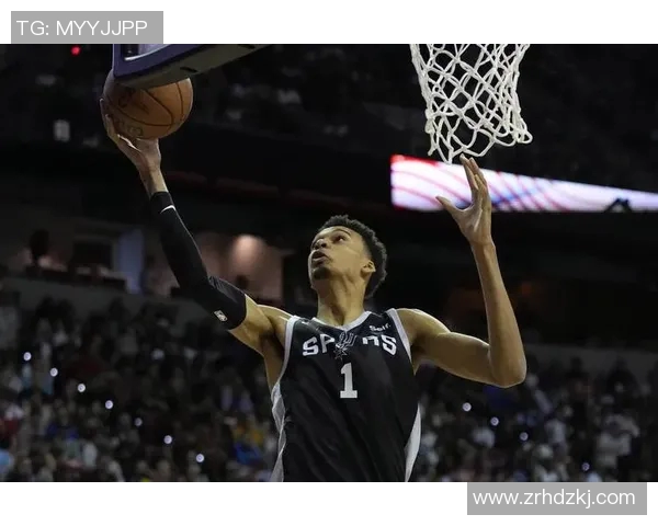 末节爆发，爱德华兹32分救主，森林狼125-112逆转马刺